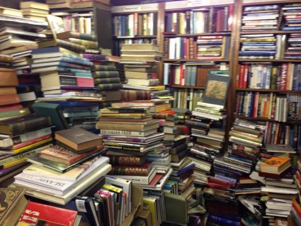 Extreme Bookshopping